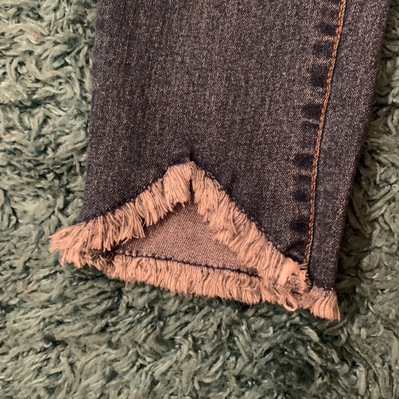 Venus Jeans size 10 - Picture 6 of 9